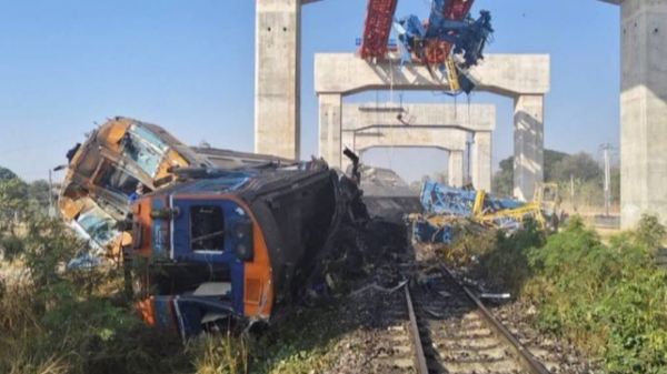 थाईलैंड में हाई-स्पीड रेल प्रोजेक्ट के दौरान बड़ा हादसा, क्रेन गिरने से 22 यात्रियों की मौत